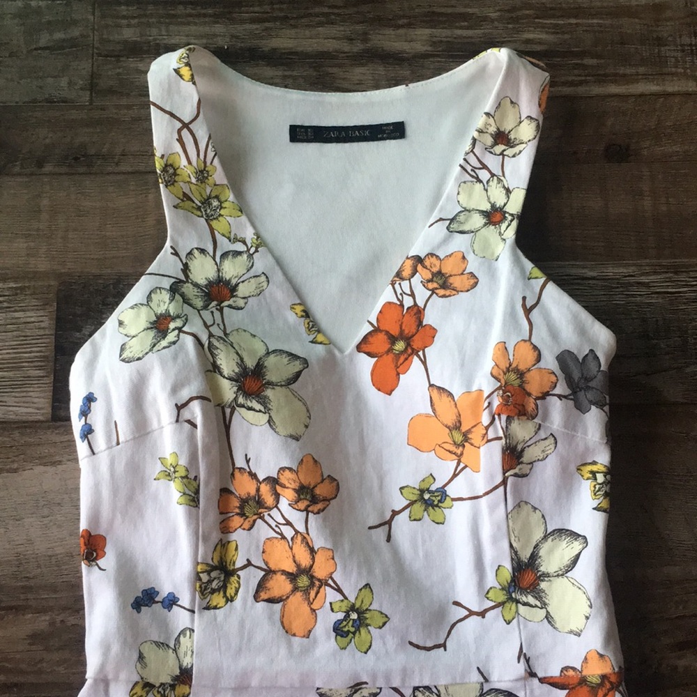 Zara floral dress ⚡️ - Picture 2 of 7